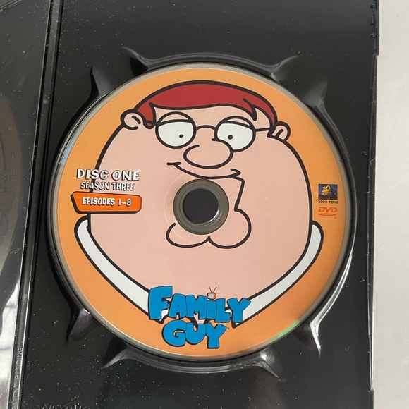 Family Guy Volume 2 Season 3 Three Pack of DVDs - Picture 5 of 16